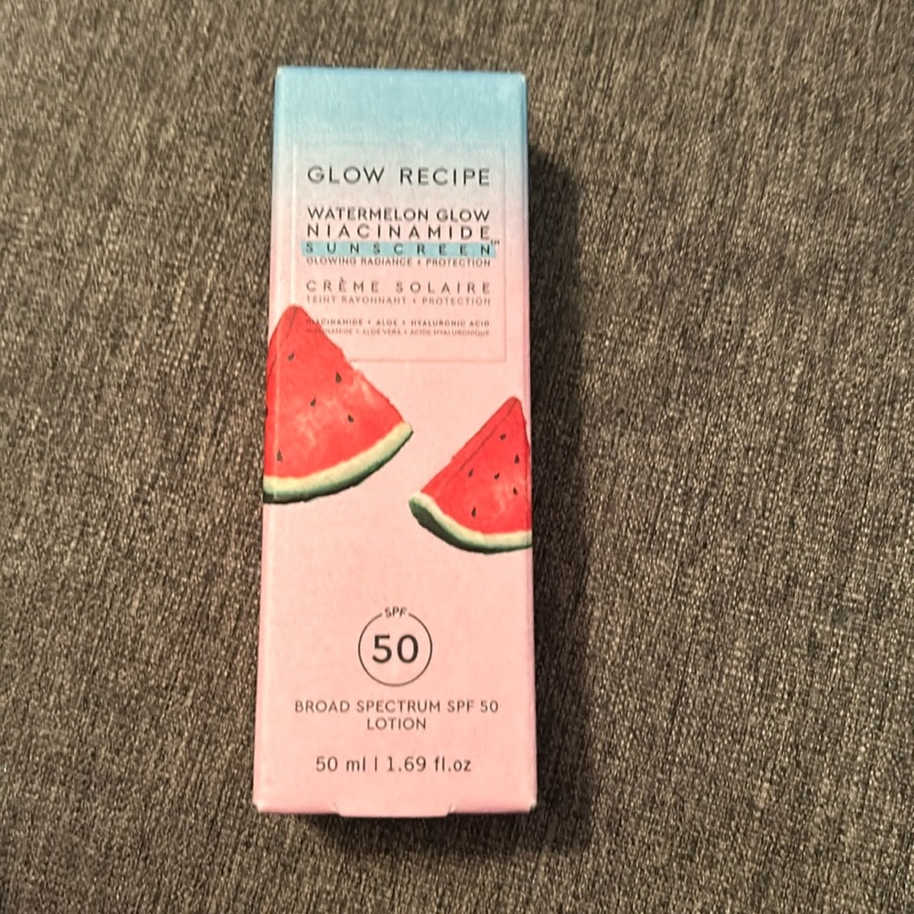 Glow recipe, watermelon glow, sunscreen